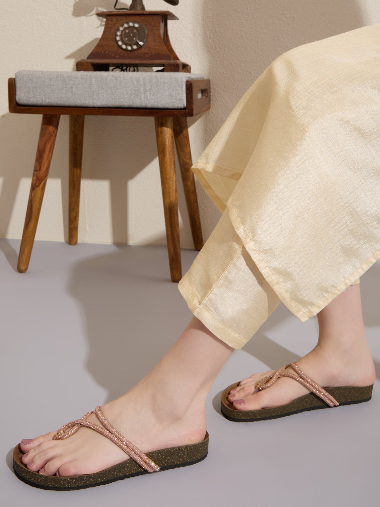 Womens Peach Casual Solid T-Strap Flat Slip On Sandals