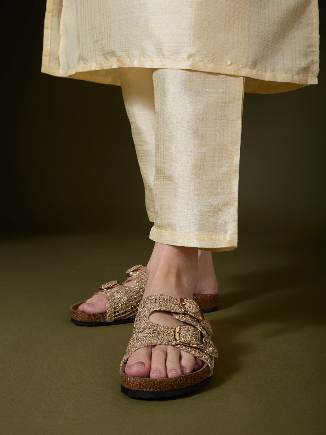 Womens Golden Casual Printed Open Toe Flat Slip-On Sandals