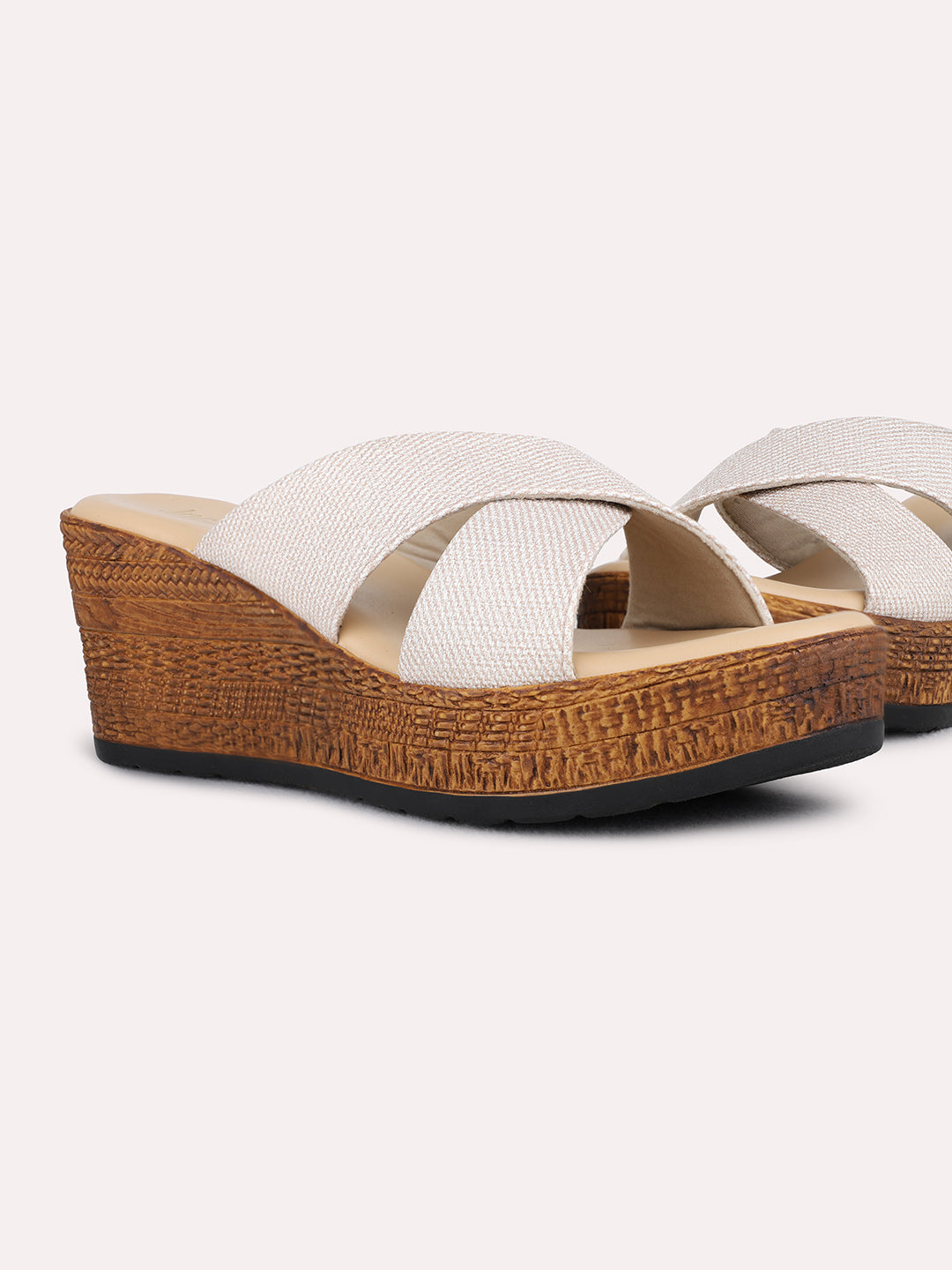 Womens Golden Party Wear Solid Wedge Heels