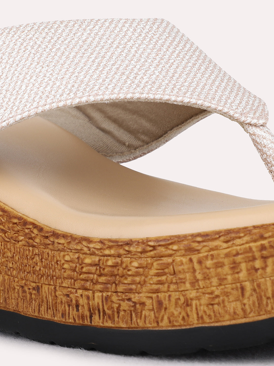 Womens Golden Party Wear Solid Pattern Wedges Sandals