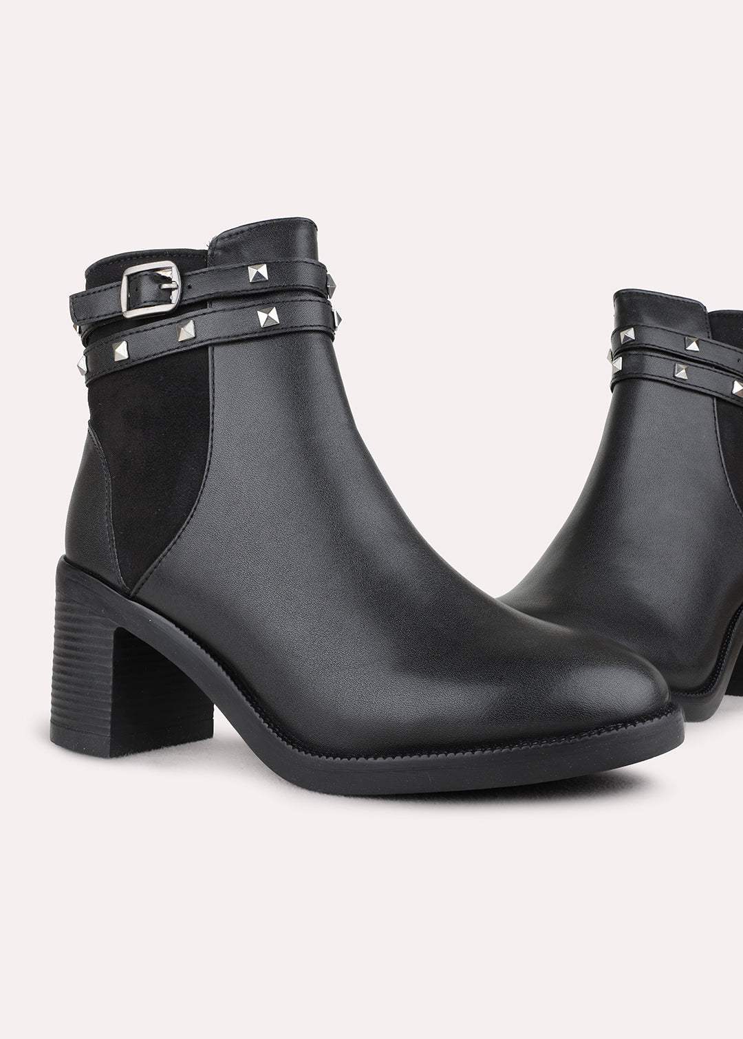 Womens Black Solid Casual Round Toe Ankle Boots