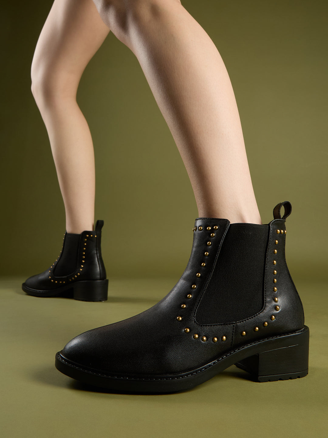 Womens Black Casual Solid Round Toe Block Heel Ankle Boots