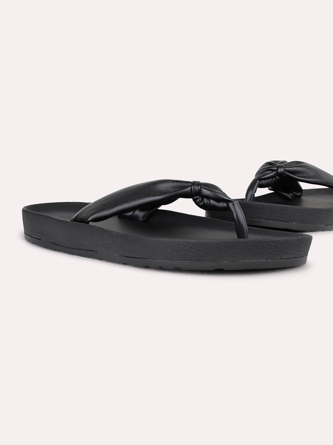 Womens Black Casual Solid T-Strap Slip-On Sandals
