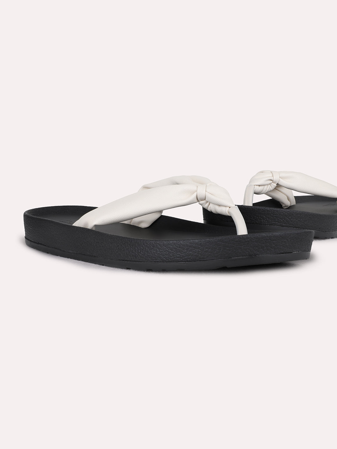 Womens Cream Casual Solid Pattern T-Strap Flat Sandals