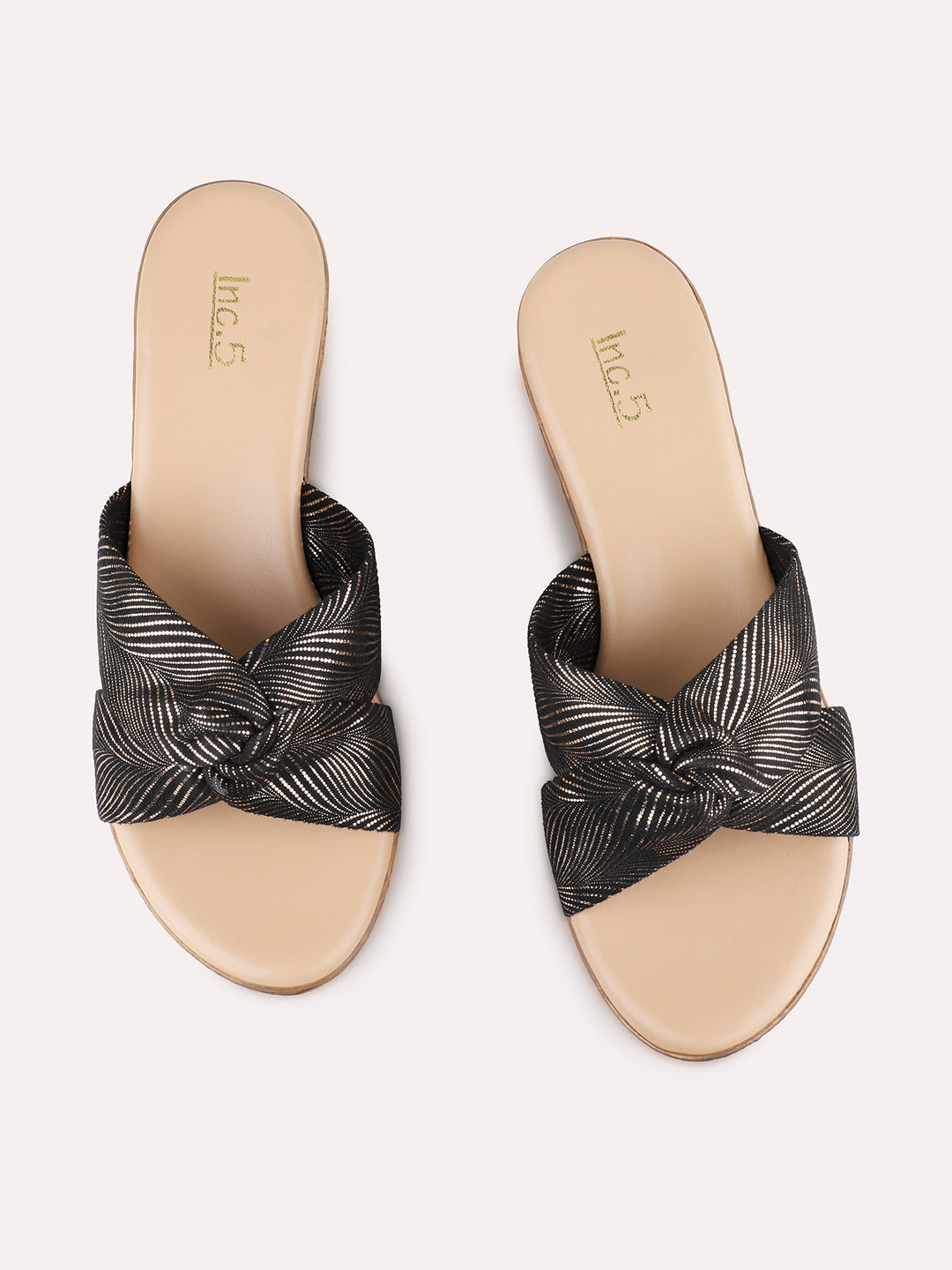 Womens Golden Party Wear Solid Pattern Wedge Heels