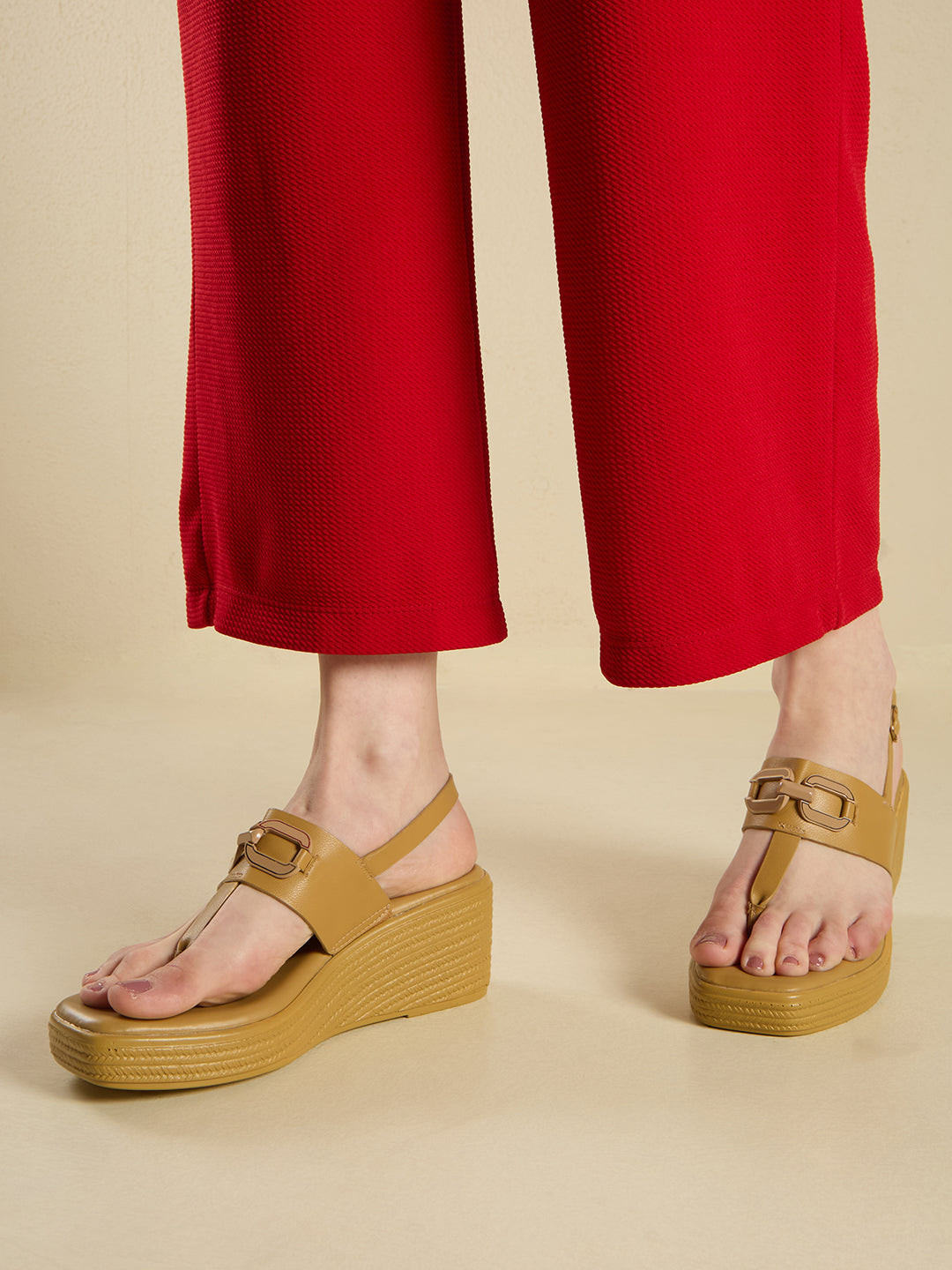 Womens Tan Party Wear Solid Round Toe Wedge Heel Sandals