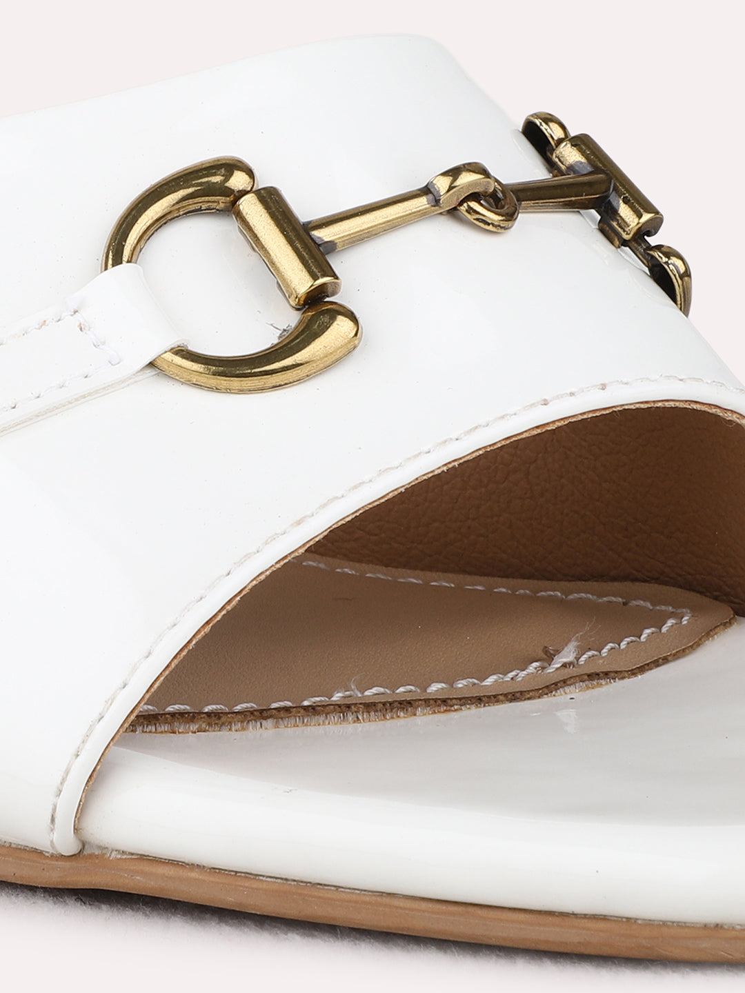 Womens White Party Wear Solid Square Toe Kitten Heel Sandals