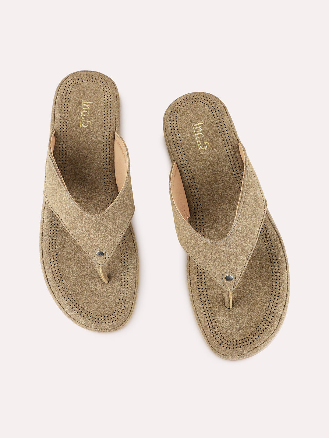 Womens Green Ethnic Solid Round Toe Wedge Heels