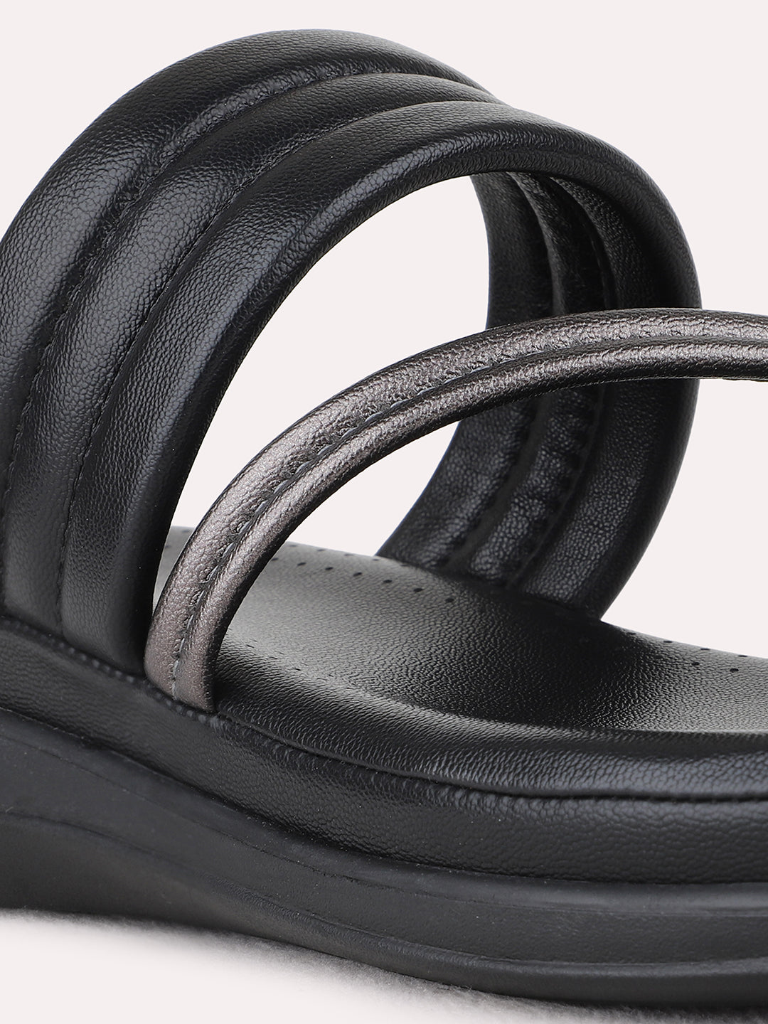 Womens Black Casual Solid One Toe Flat Sandals