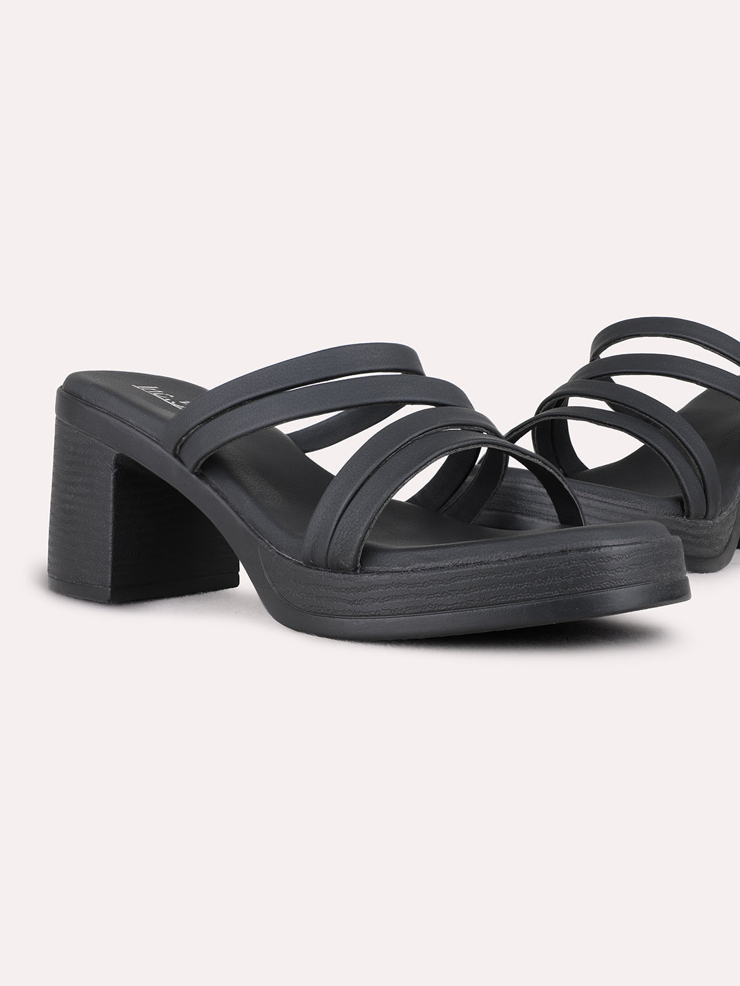 Womens Black Party Wear Solid Round Toe Block Heel Sandals