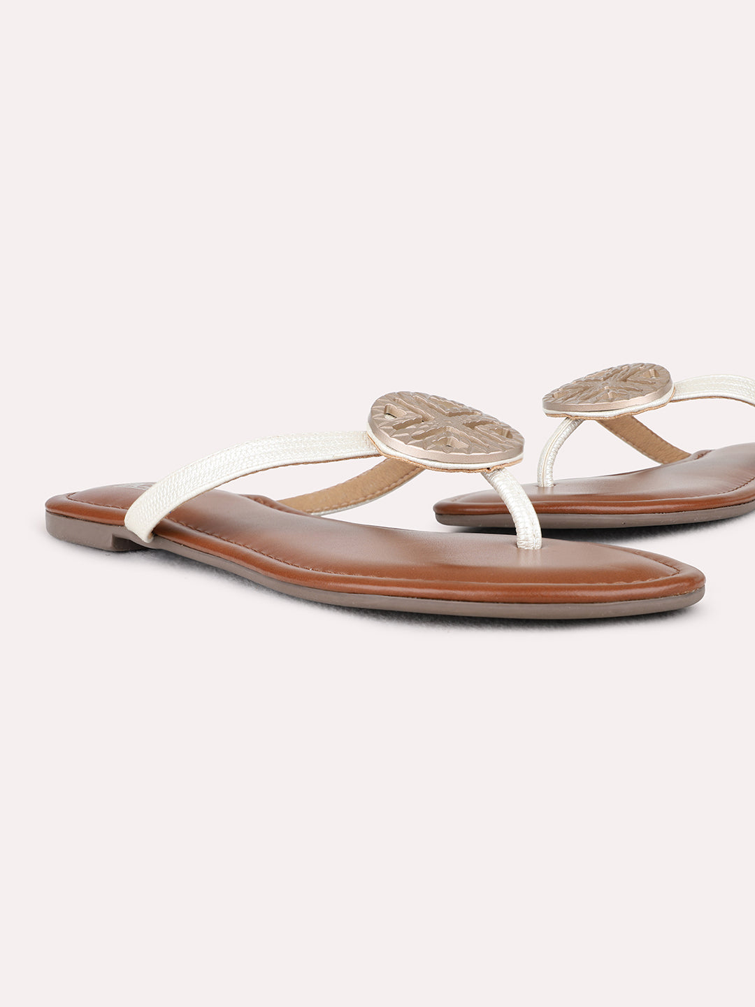 Womens Silver Casual Solid T-Strap Flat Sandals