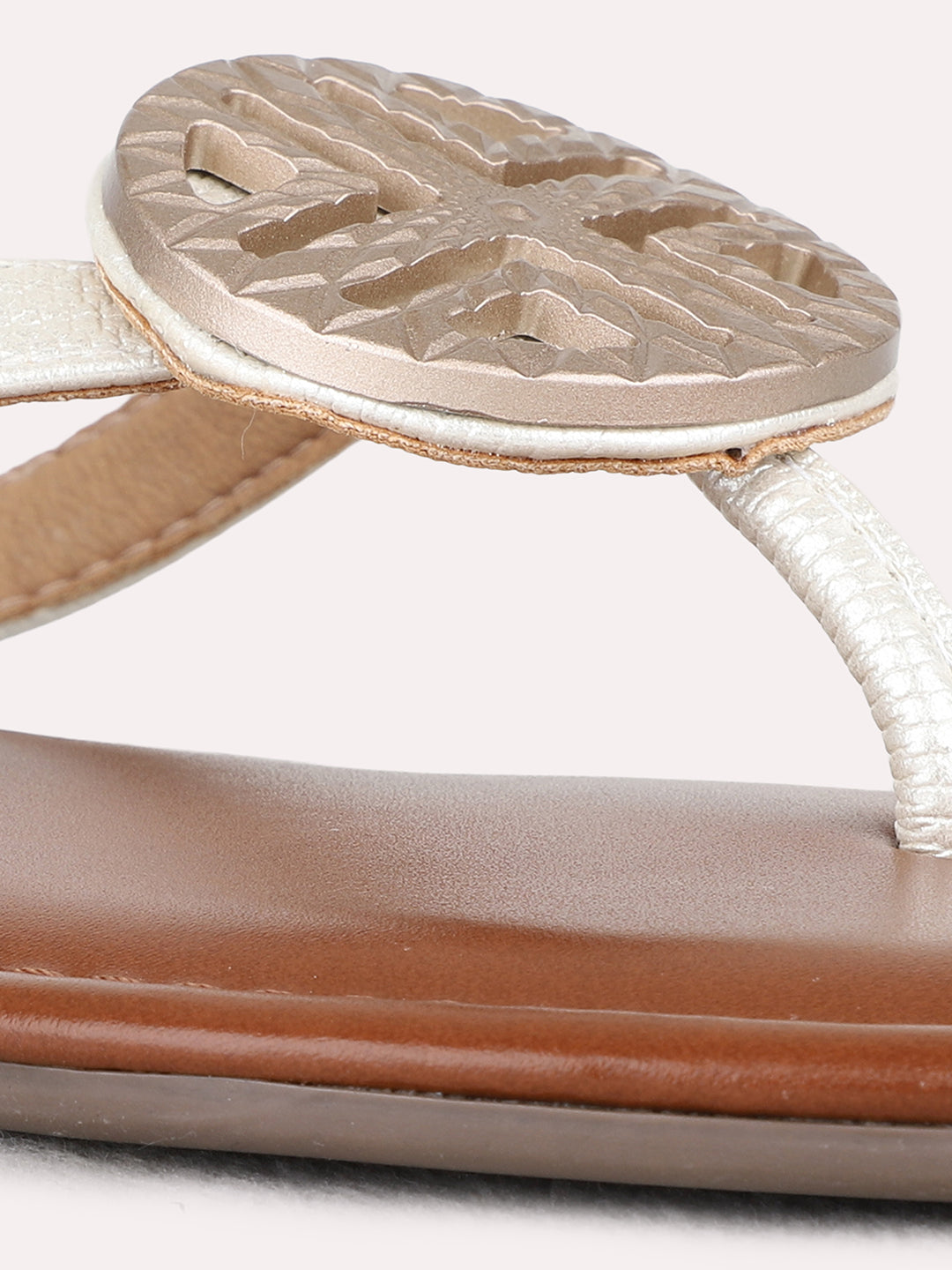 Womens Silver Casual Solid T-Strap Flat Sandals