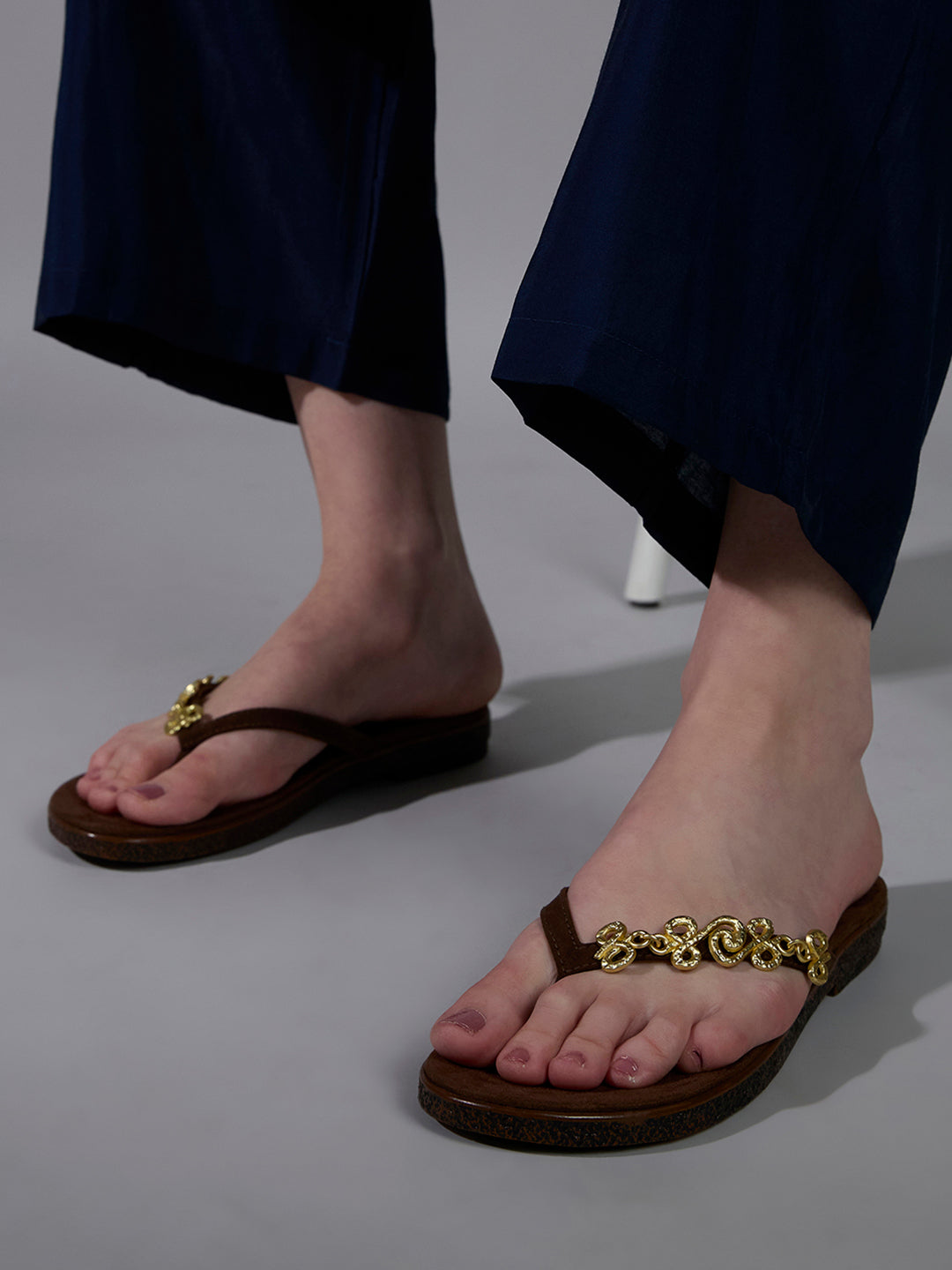 Womens Brown Casual Solid T-Strap Flat Sandals