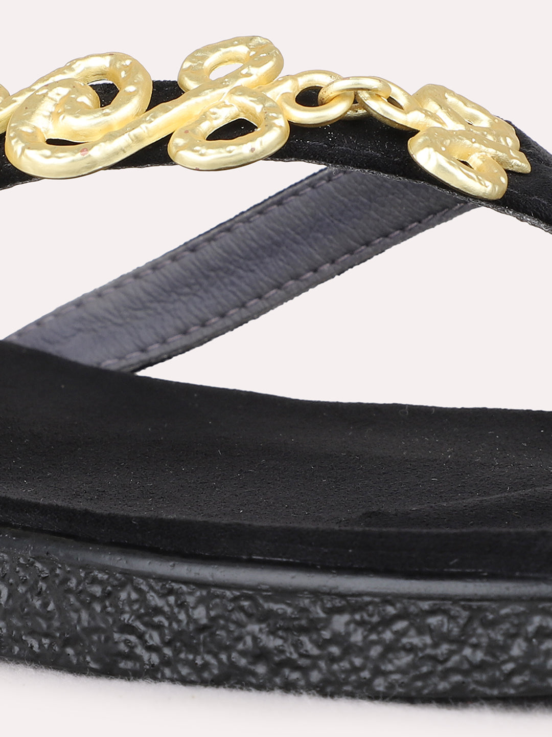 Womens Black Casual Solid Pattern T-Strap Flat Sandals