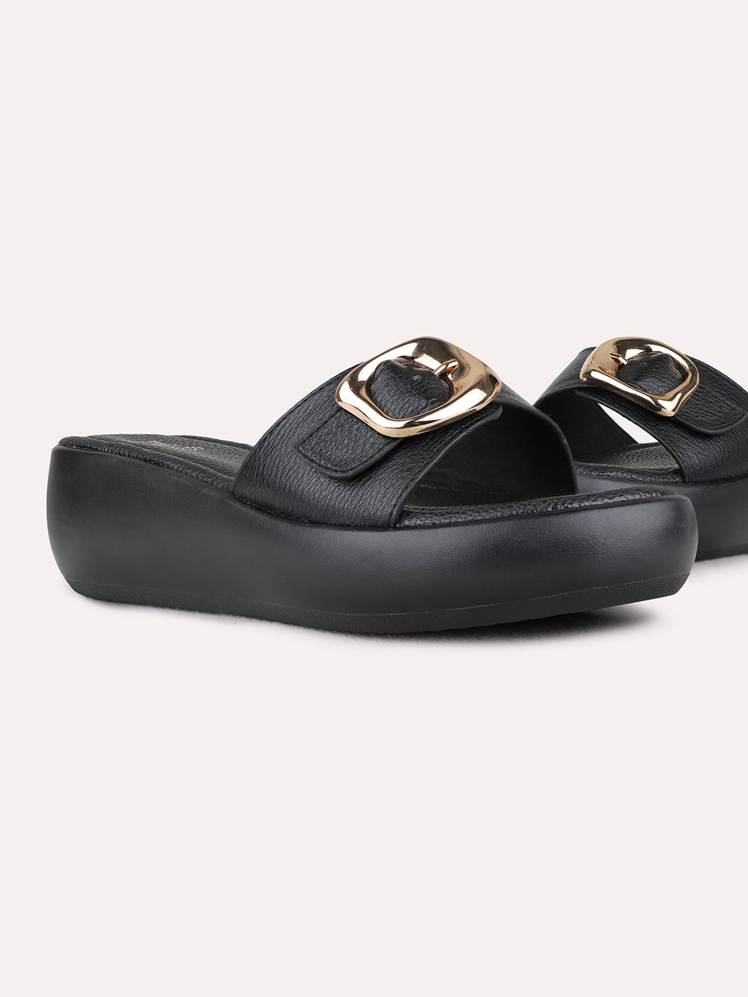 Womens Black Casual Solid Round Toe Wedge Heel Sandals