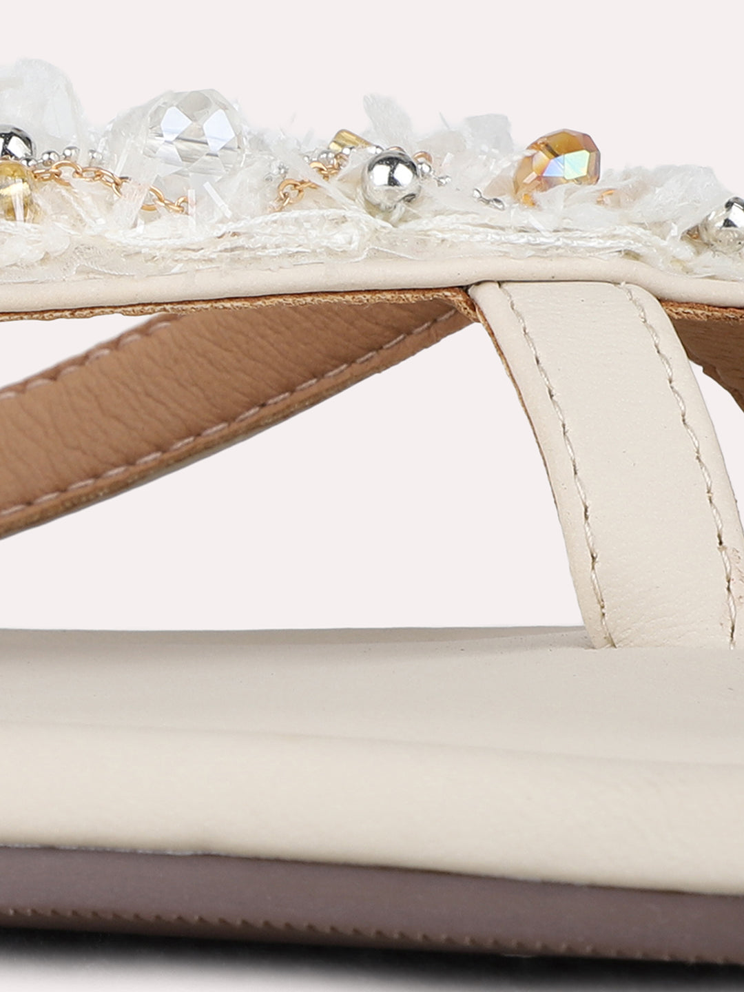 Womens Cream Casual Embellished One Toe Flat Slip-On Sandals