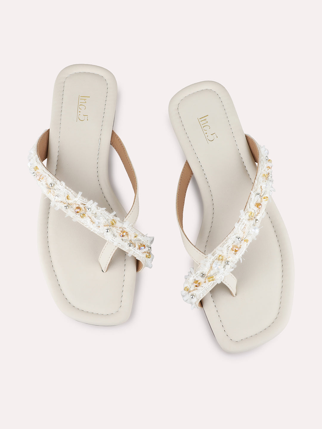 Womens Cream Casual Embellished One Toe Flat Slip-On Sandals