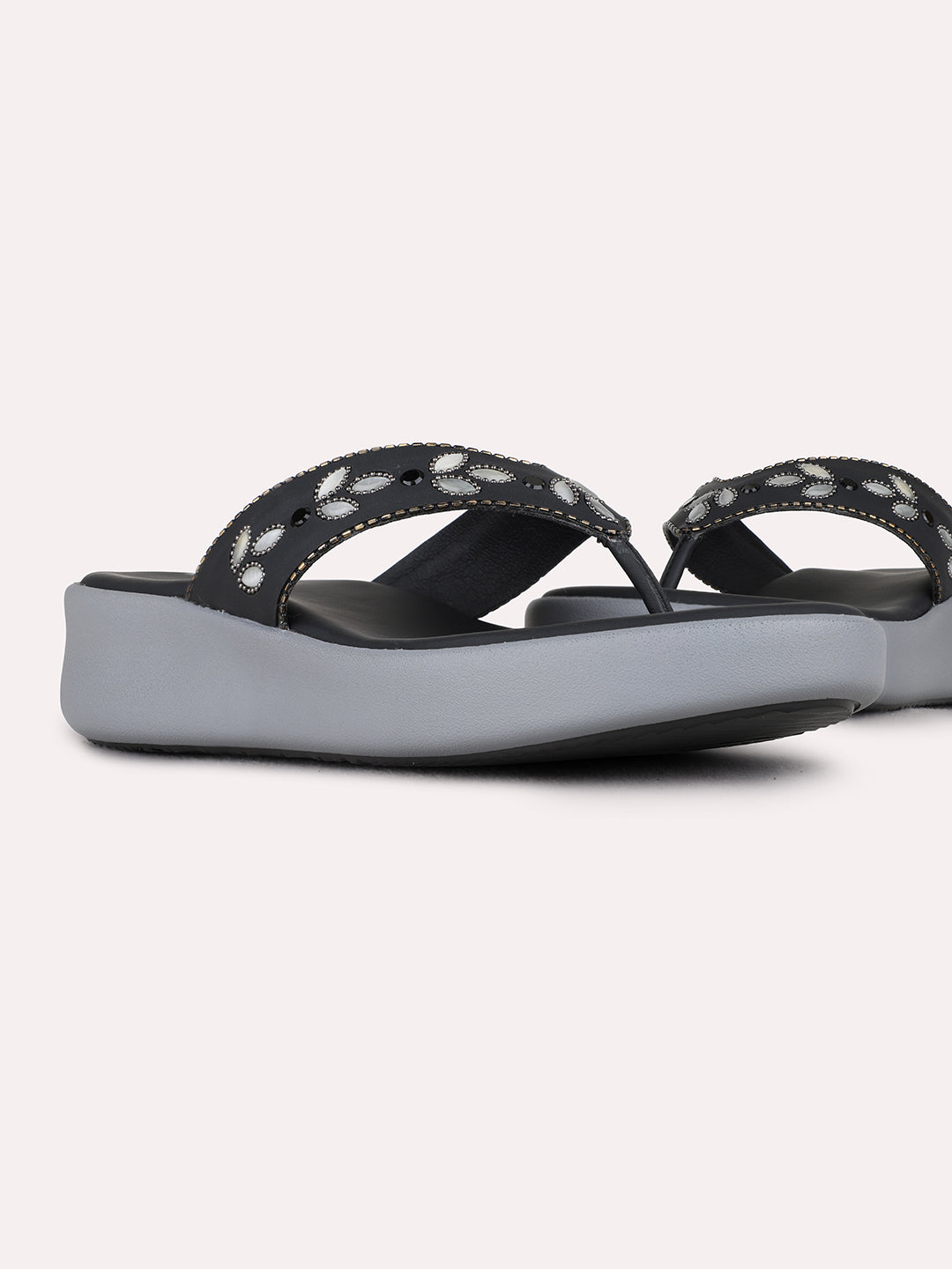 Womens Black Casual Printed Pattern Round Toe Wedge Heels
