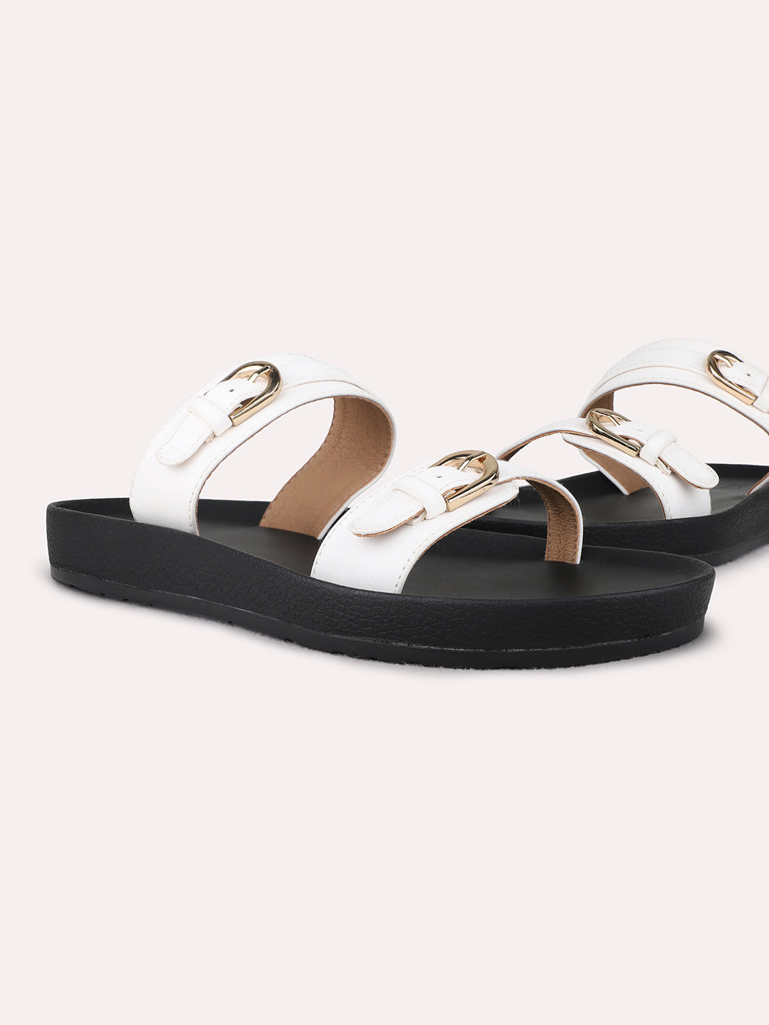 Womens White Casual Solid Open Toe Flat Sandals