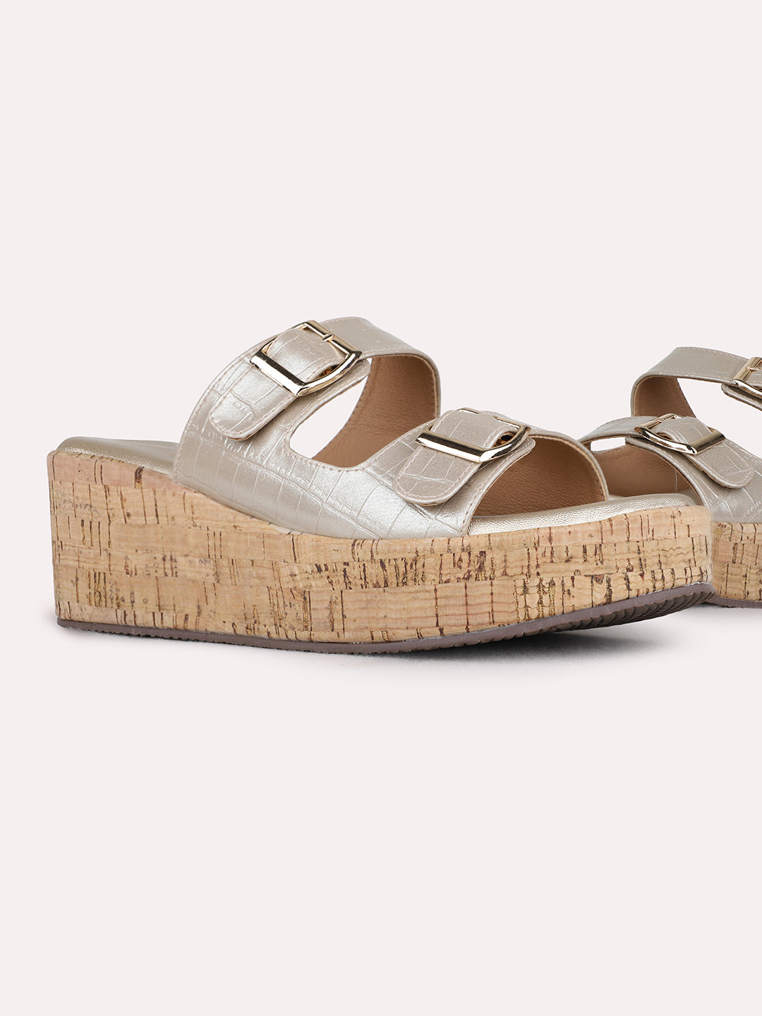 Womens Golden Party Wear Solid Round Toe Wedge Heel Sandals