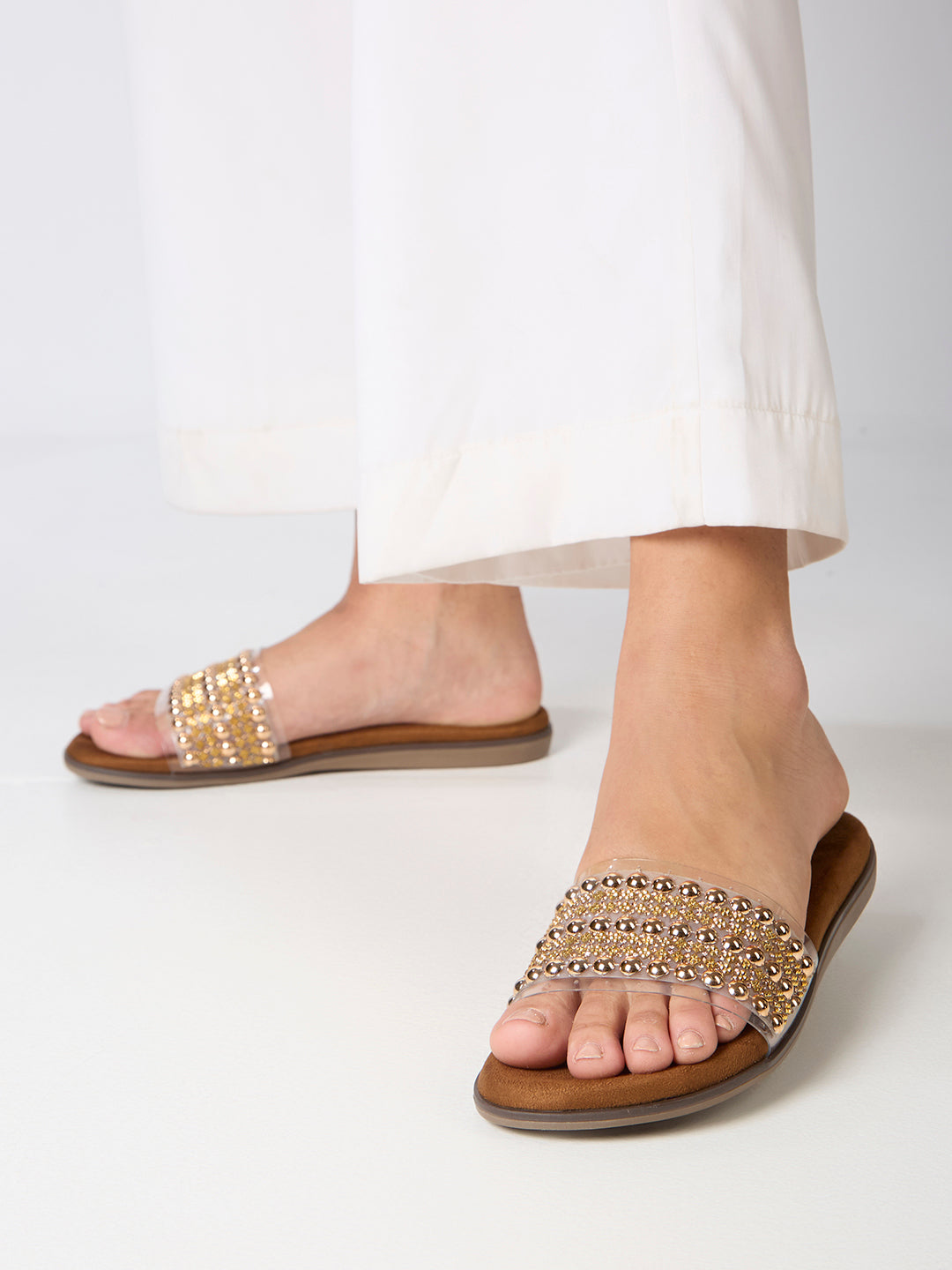 Womens Tan Casual Embellished Open Toe Flat Slip-On Sandals