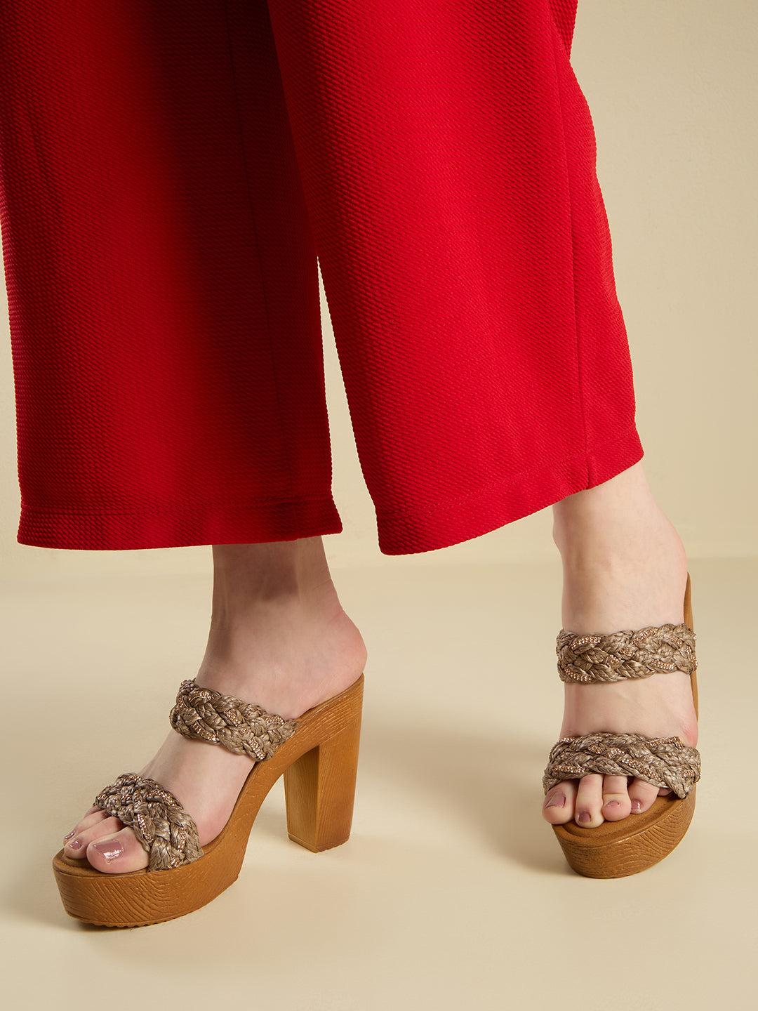 Womens Brown Party Wear Solid Round Toe Platform Heels