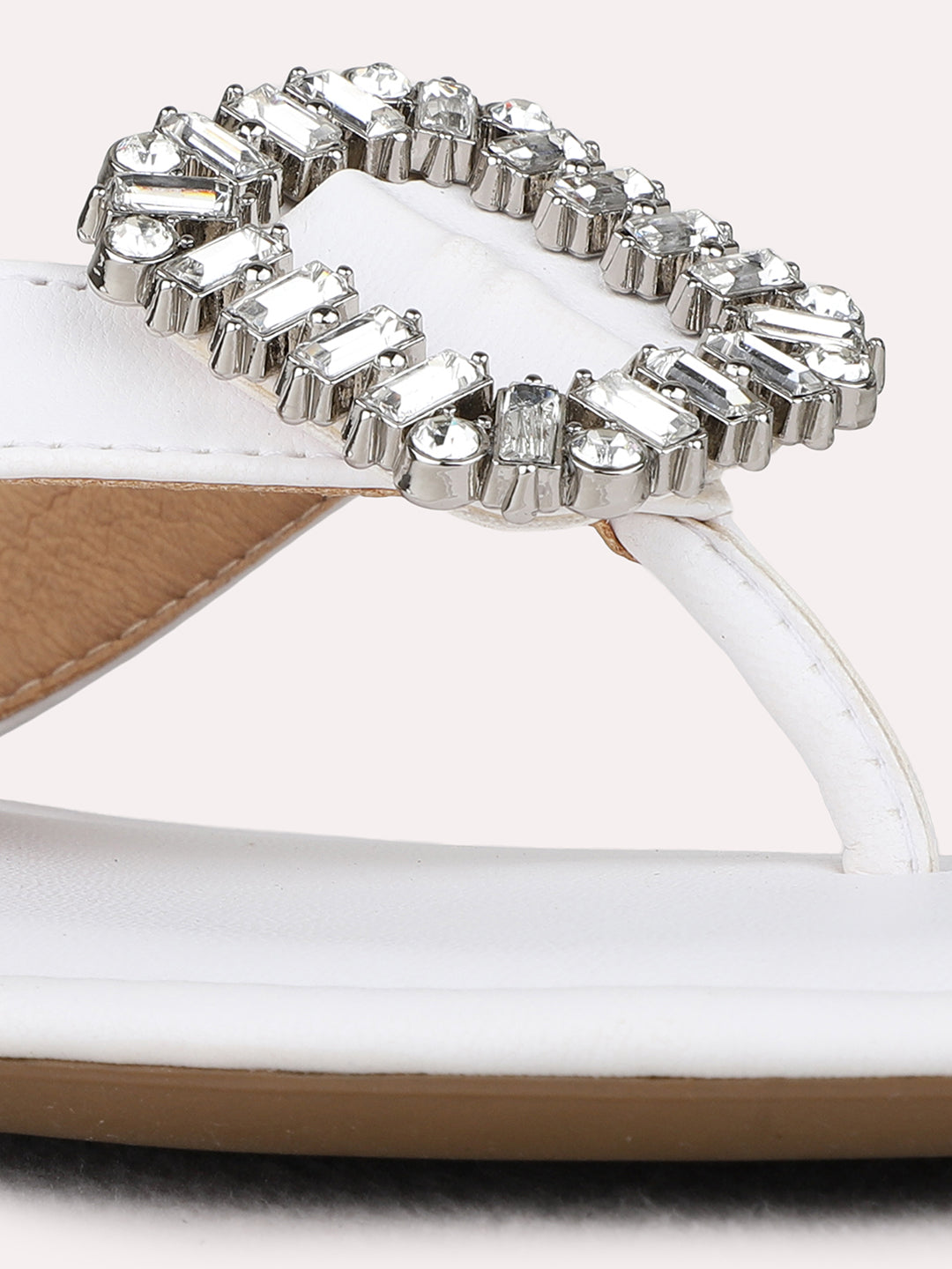 Womens White Party Wear Solid T-Strap Flat Slip-On Sandals