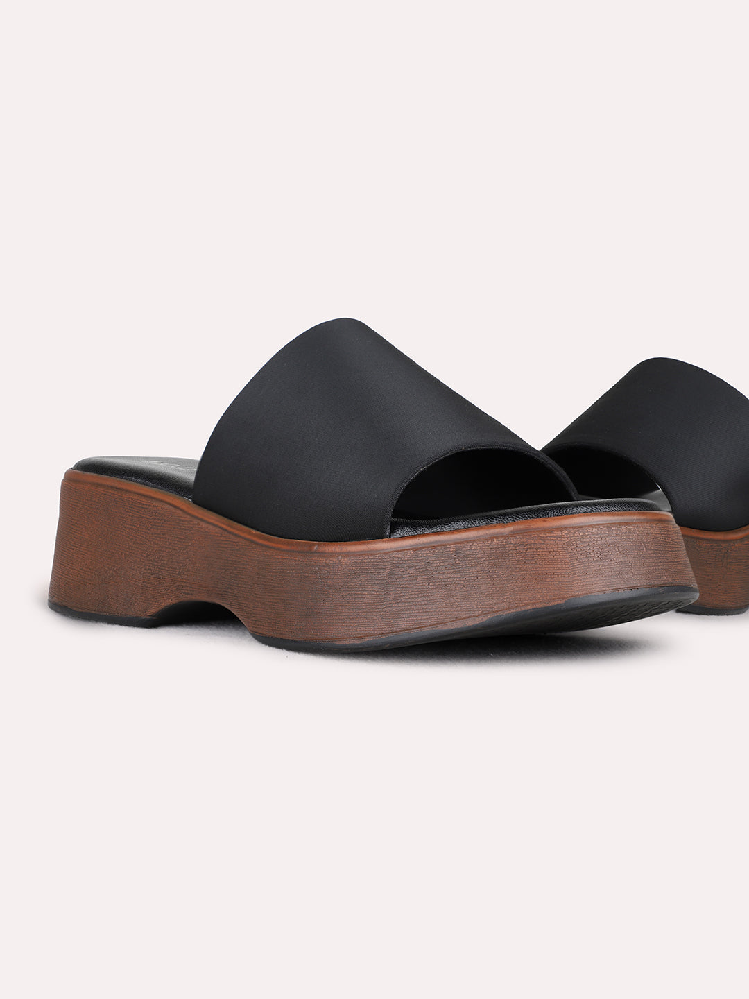 Womens Black Party Wear Solid Round Toe Platform Heels