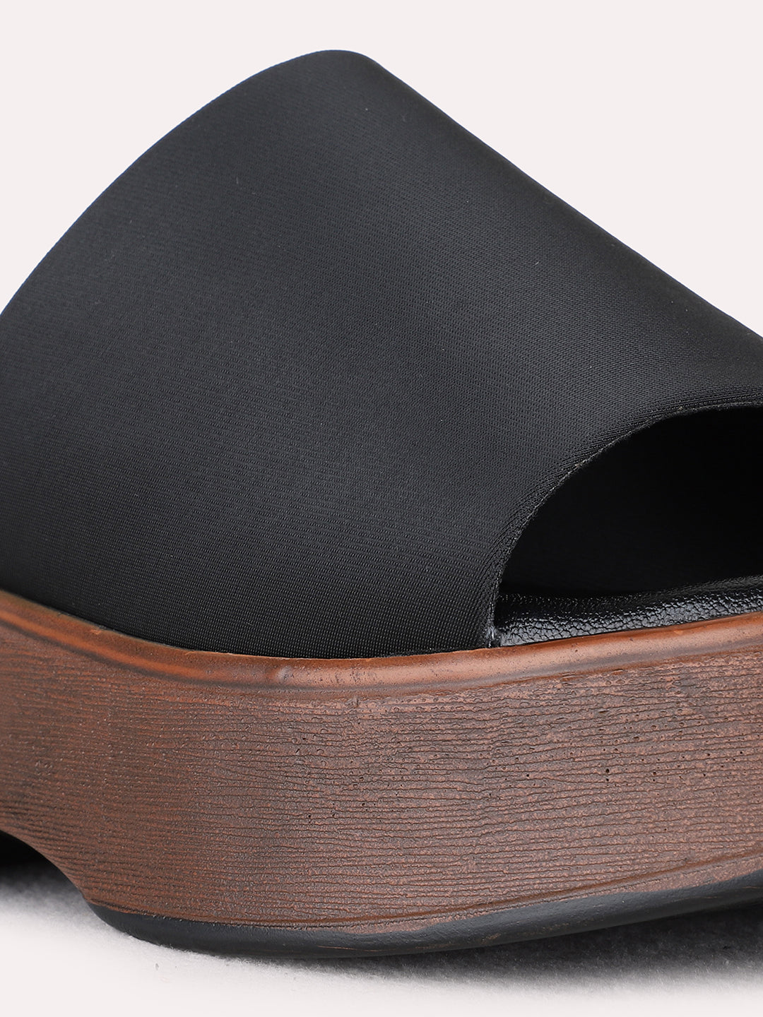 Womens Black Party Wear Solid Round Toe Platform Heels
