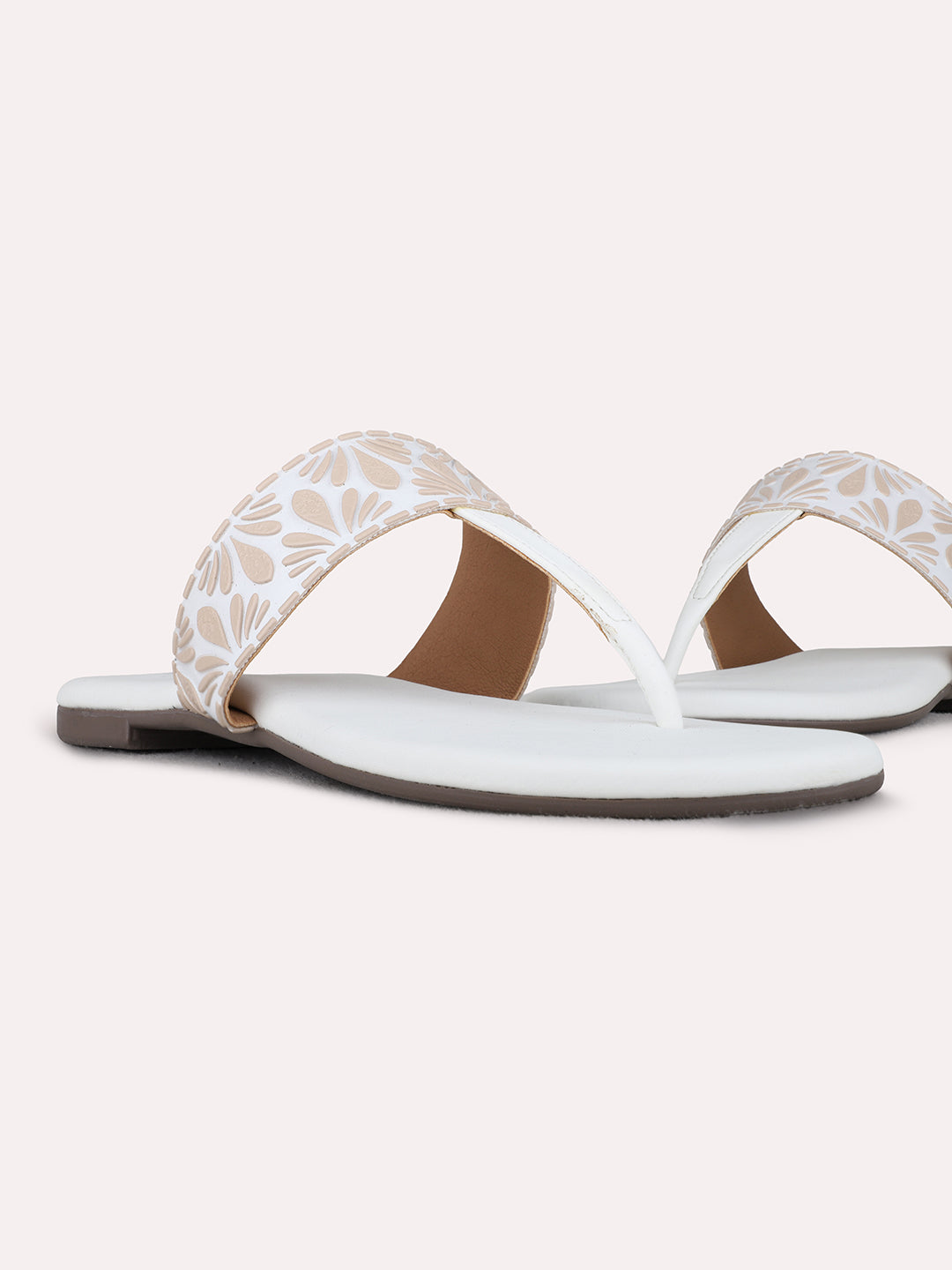 Womens White Casual Printed T-Strap Flat Slip-Ons