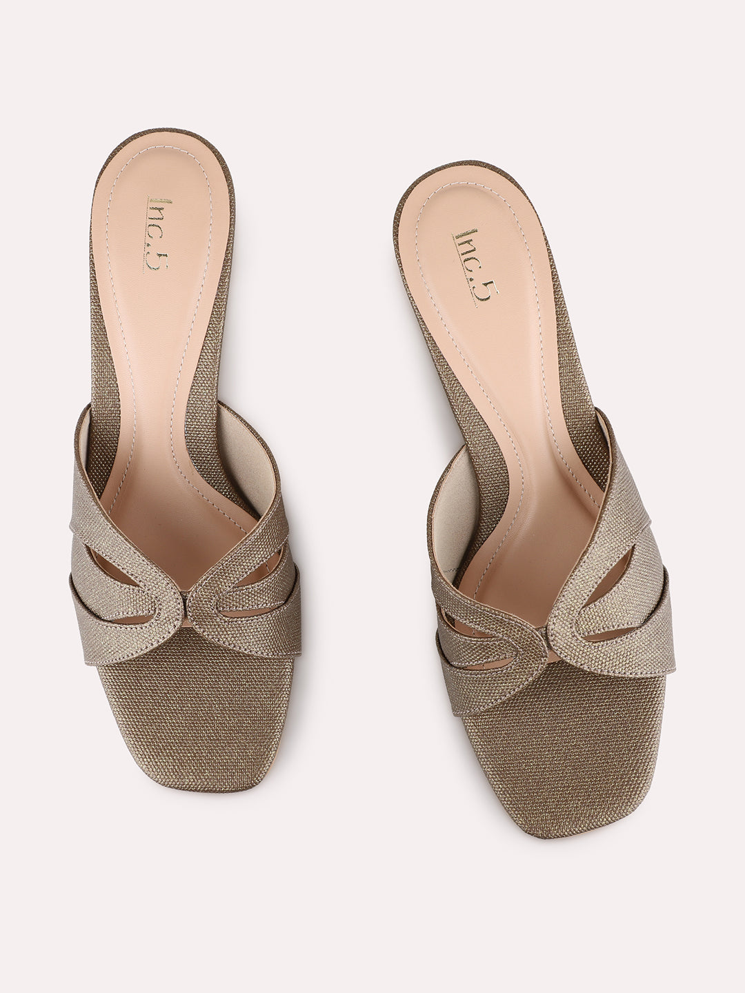 Womens Golden Party Wear Solid Round Toe Kitten Heels