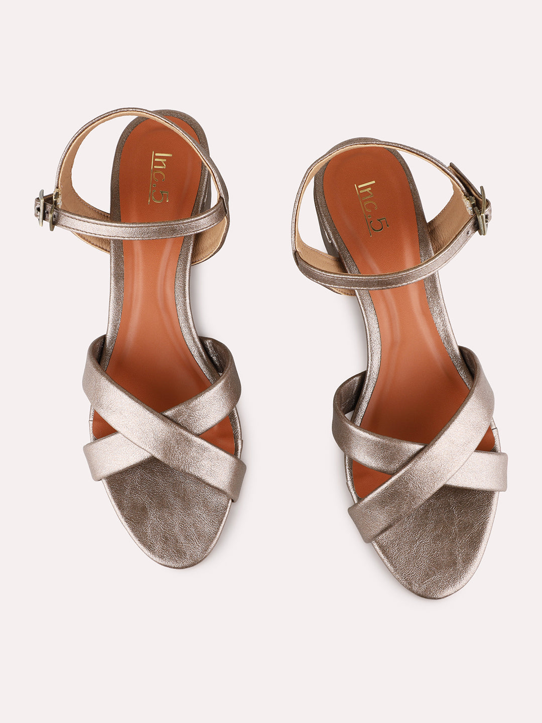Womens Golden Party Wear Solid Round Toe Block Heels