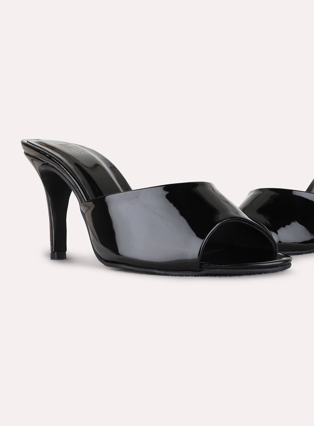 Womens Black Party Wear Solid Round Toe Stiletto Heels