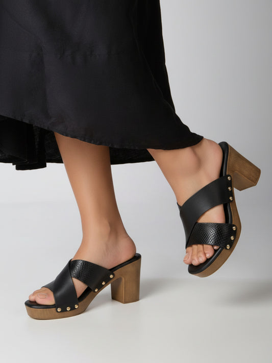 Womens Black Party Wear Solid Round Toe Platform Heels