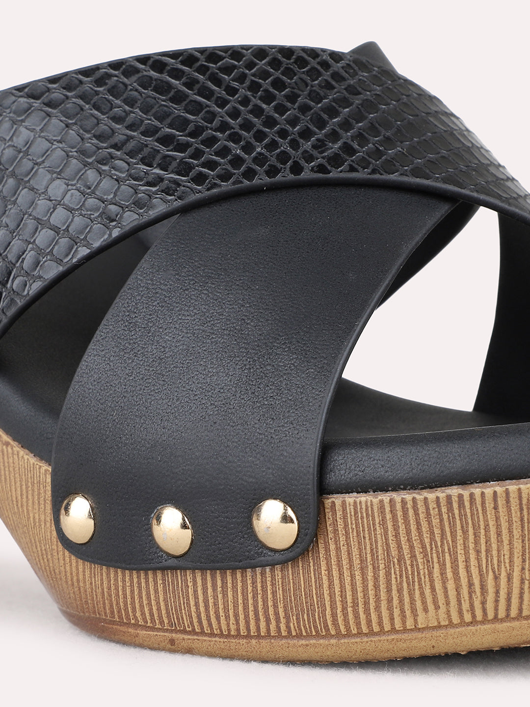 Womens Black Party Wear Solid Round Toe Platform Heels