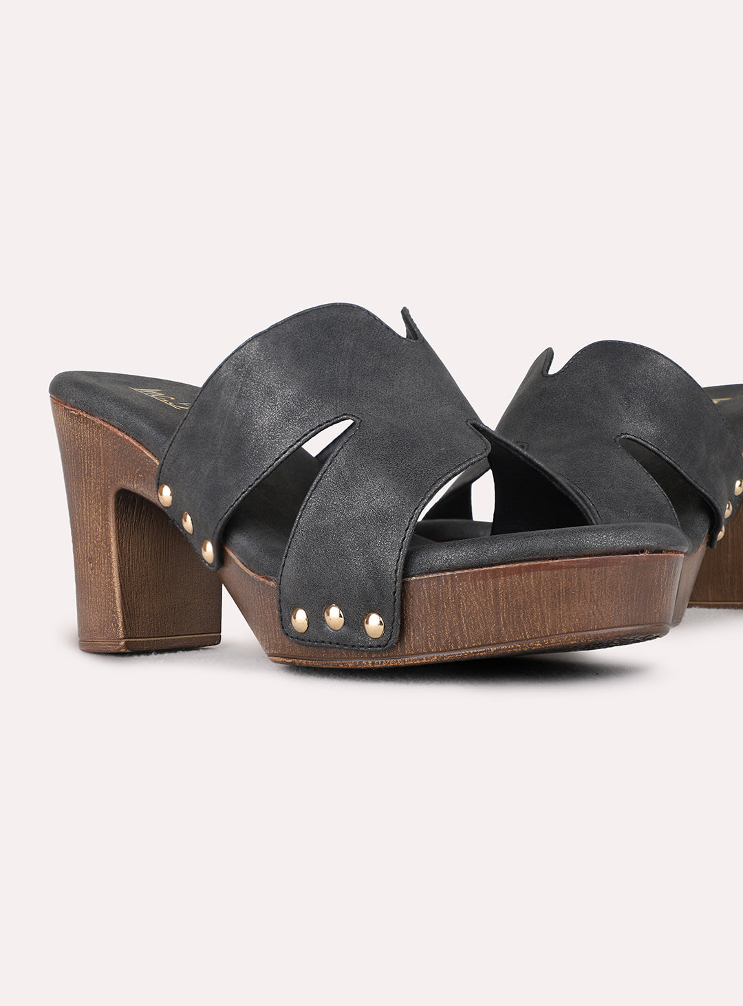 Womens Black Casual Printed Round Toe Platform Heels