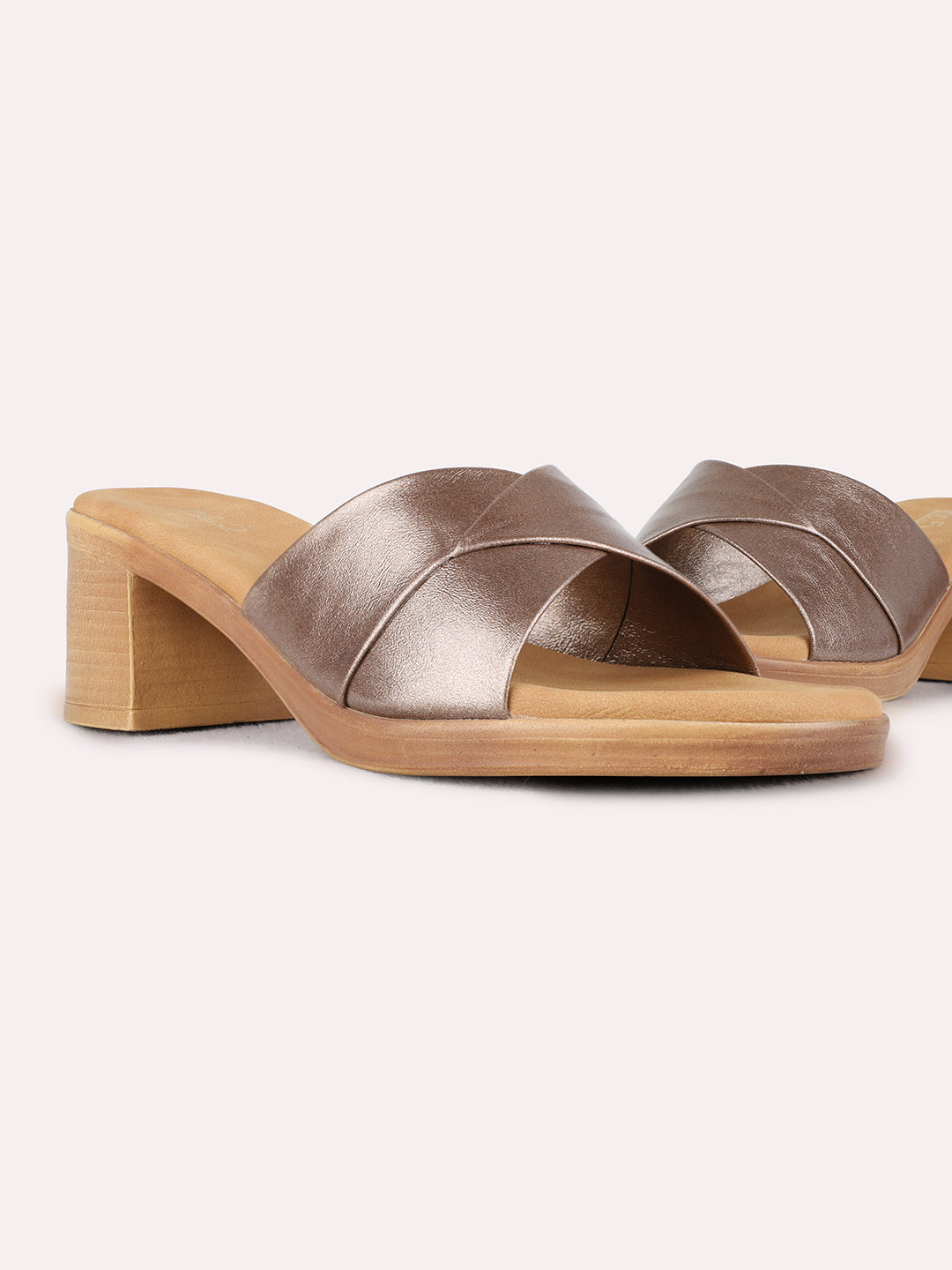 Womens Golden Party Wear Solid Pattern Round Toe Shape Block heels