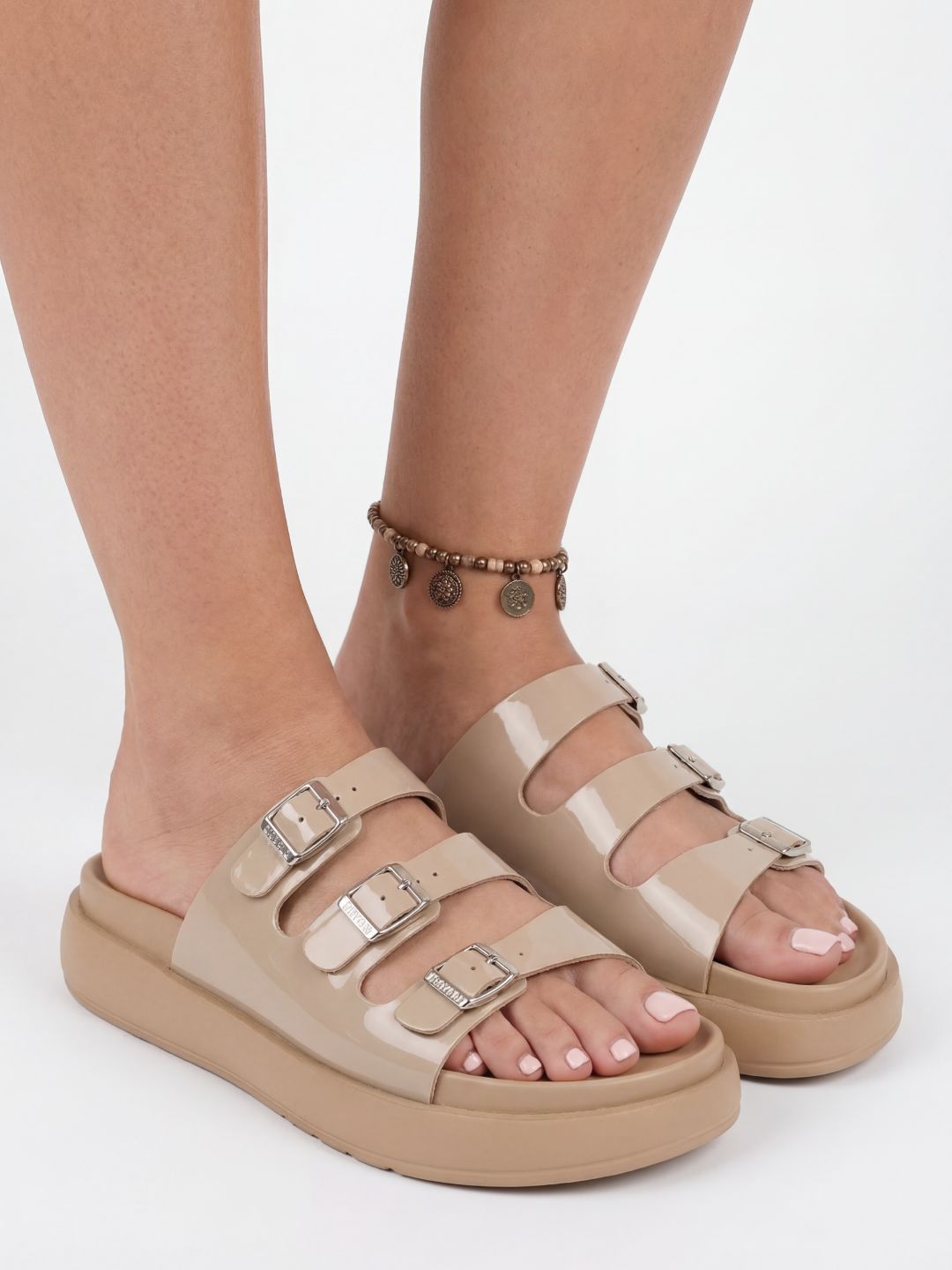 Womens Beige Casual Solid Pattern Open Toe Flat Slip-Ons