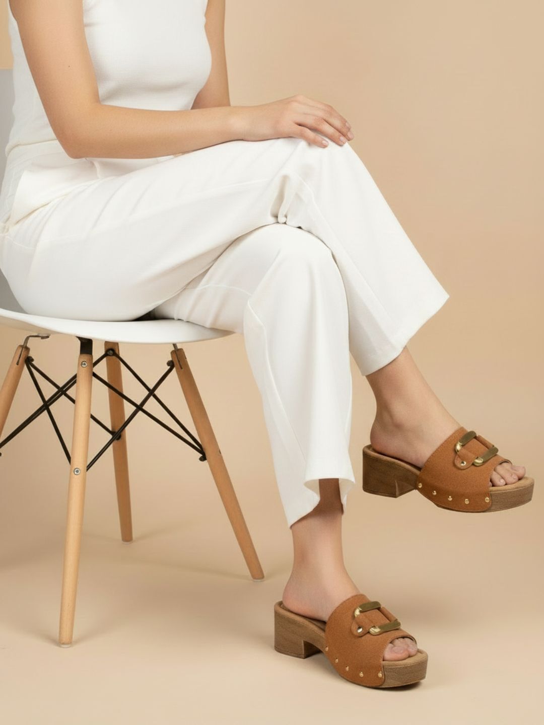 Womens Tan Casual Printed Round Toe Platform Heels