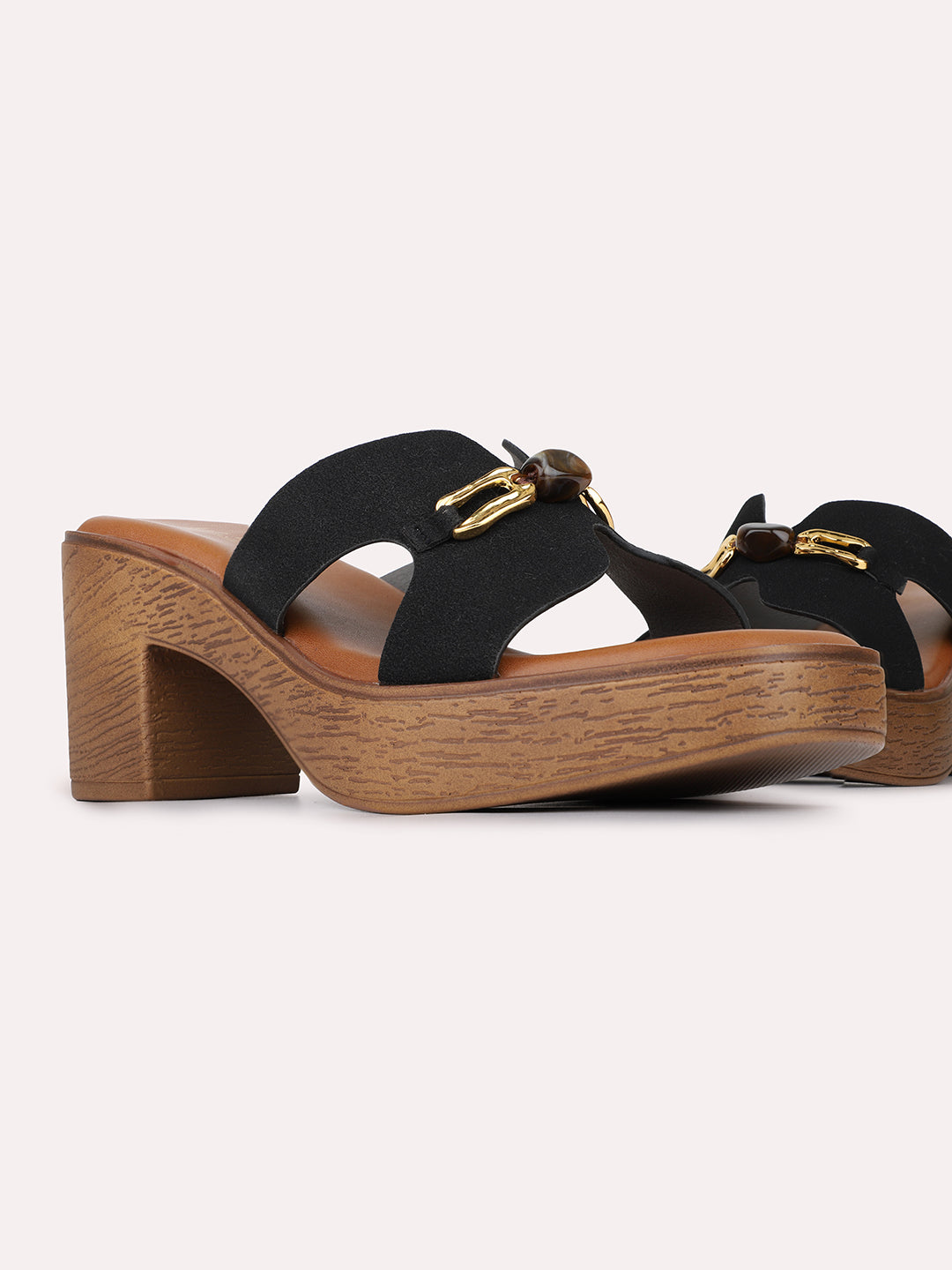 Womens Black Casual Solid Pattern Square Toe Platform Heels