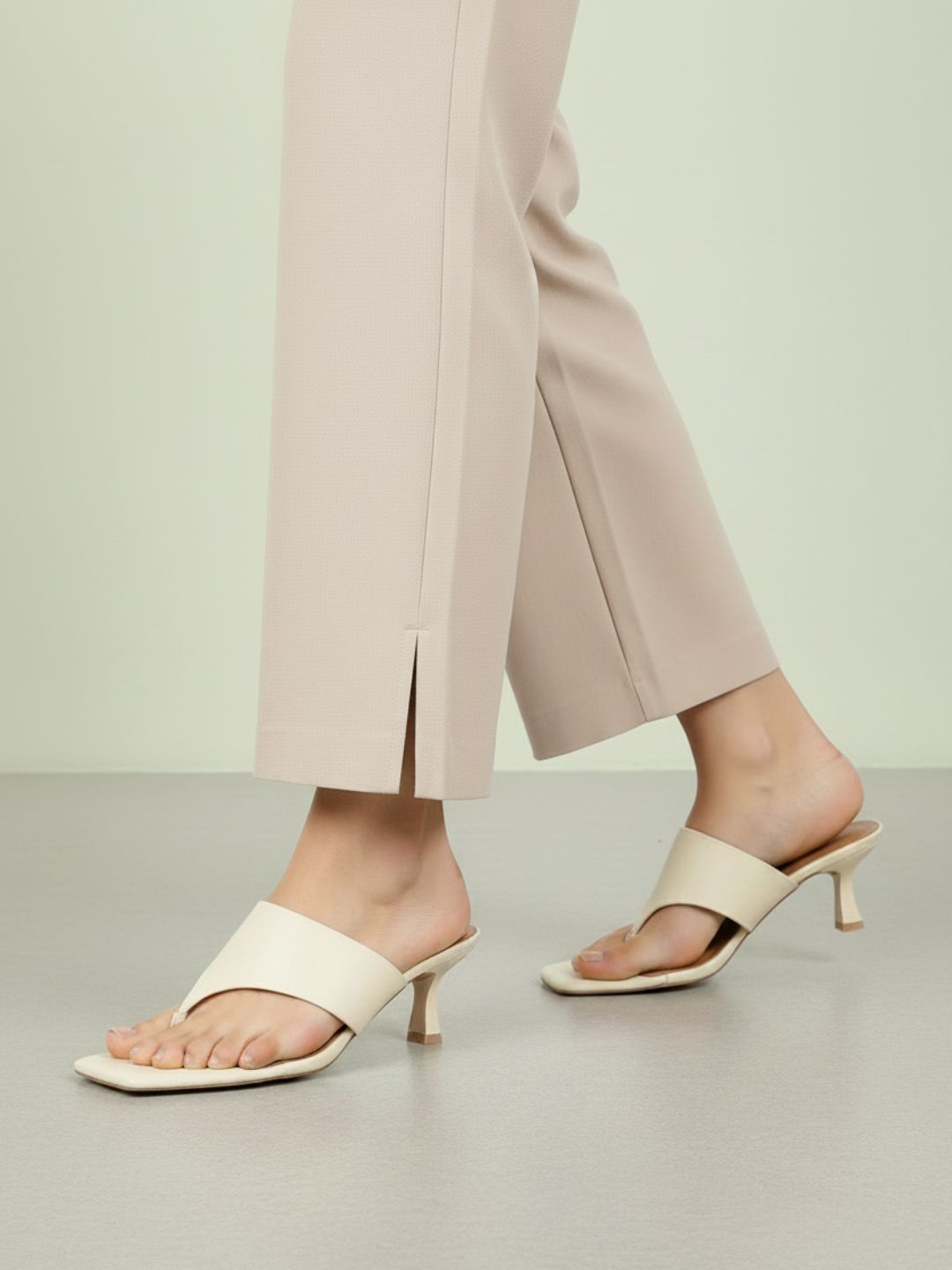 Womens Cream Casual Solid Round Toe Kitten Heels