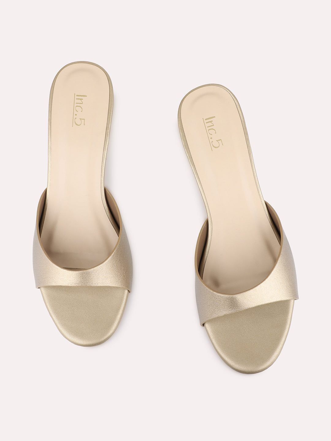Womens Golden Casual Solid Round Toe Kitten Heels