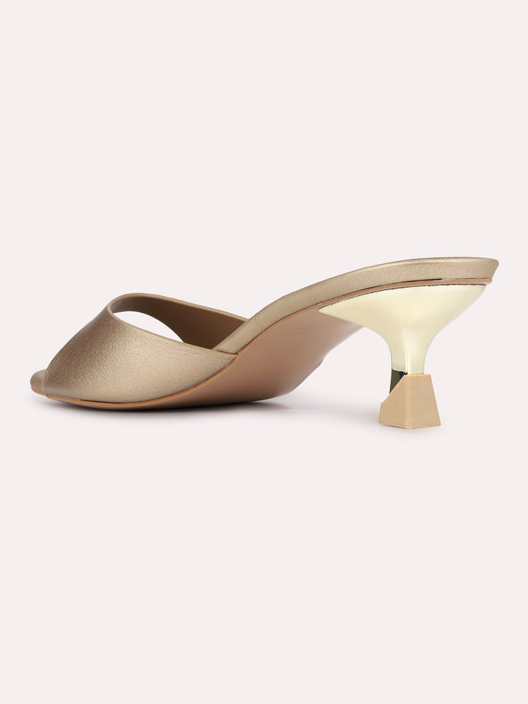 Womens Golden Casual Solid Round Toe Kitten Heels