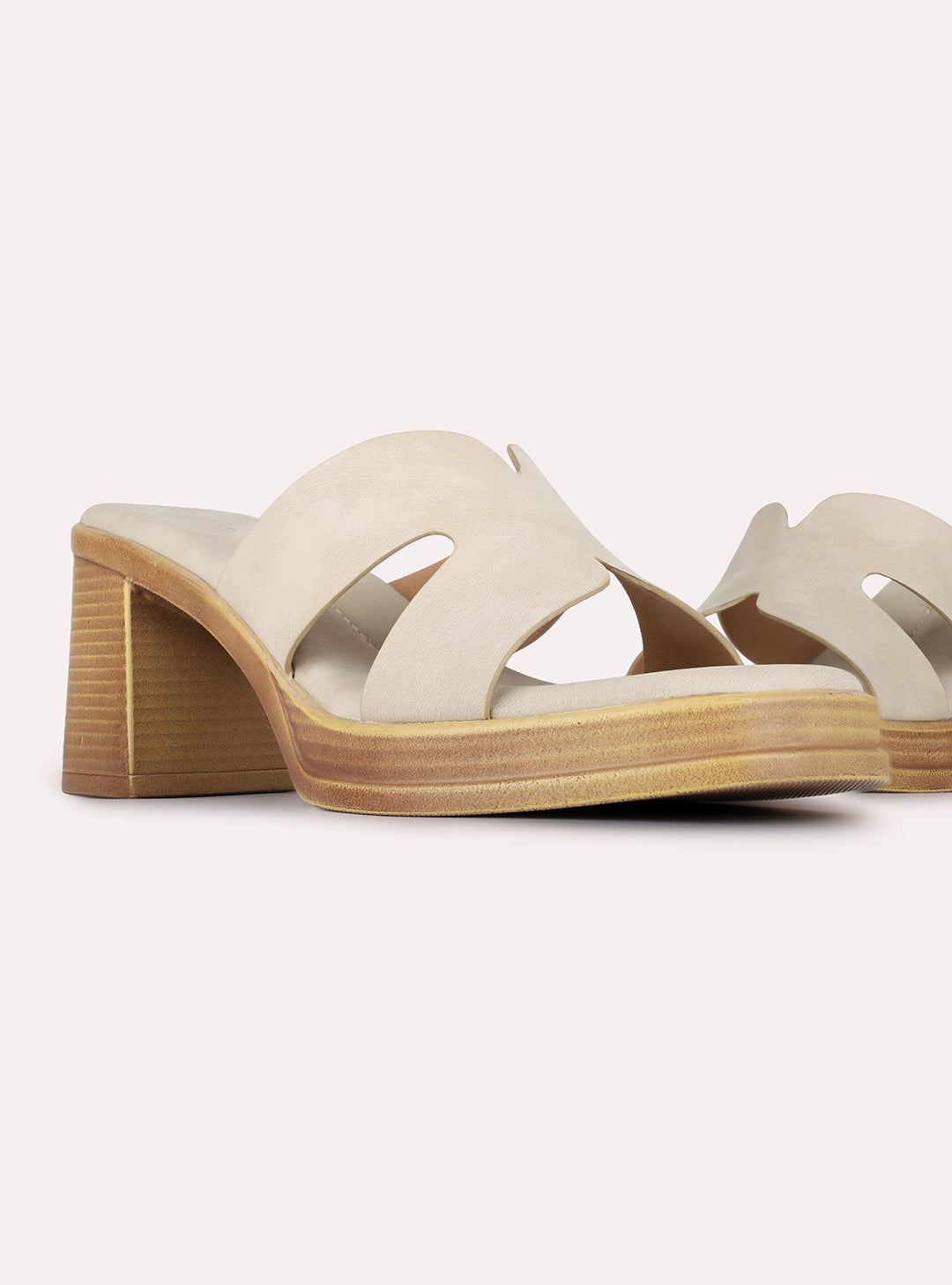 Womens Beige Casual Solid Pattern Round Toe Platform Heels
