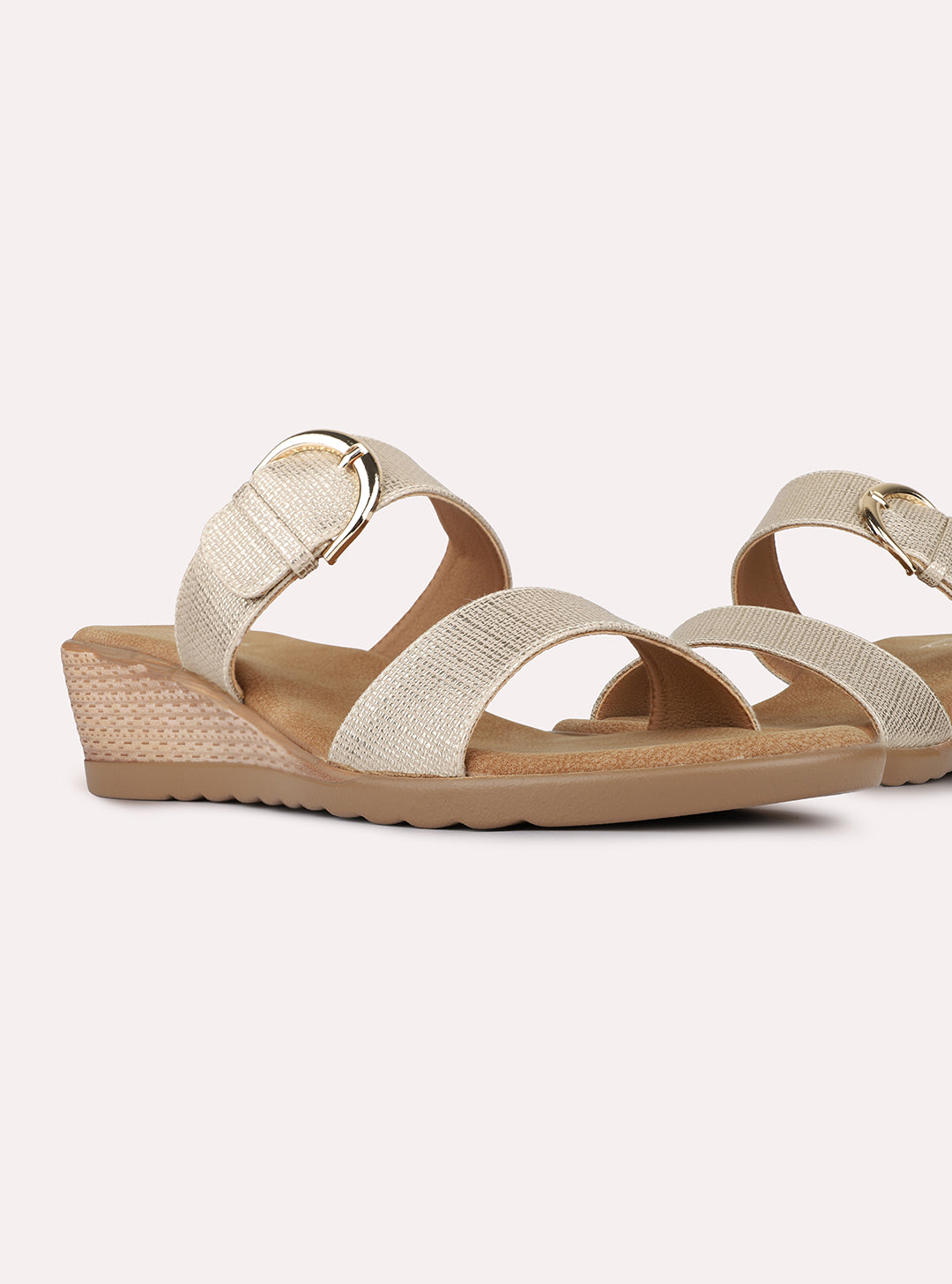 Womens Golden Casual Solid Pattern Round Toe Wedge Heels