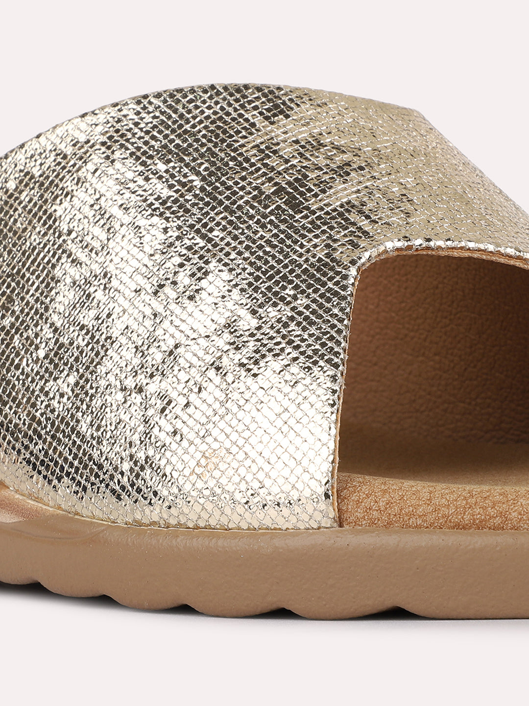 Womens Golden Casual Solid Pattern Round Toe Shape Wedge Heels