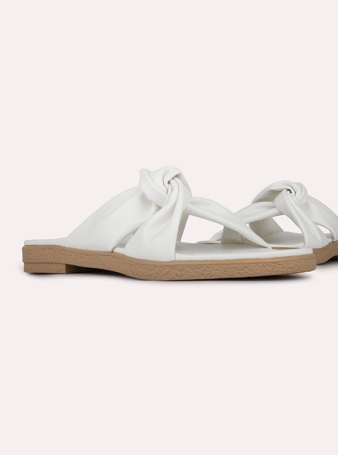 Womens White Casual Solid Pattern Open Toe Flats