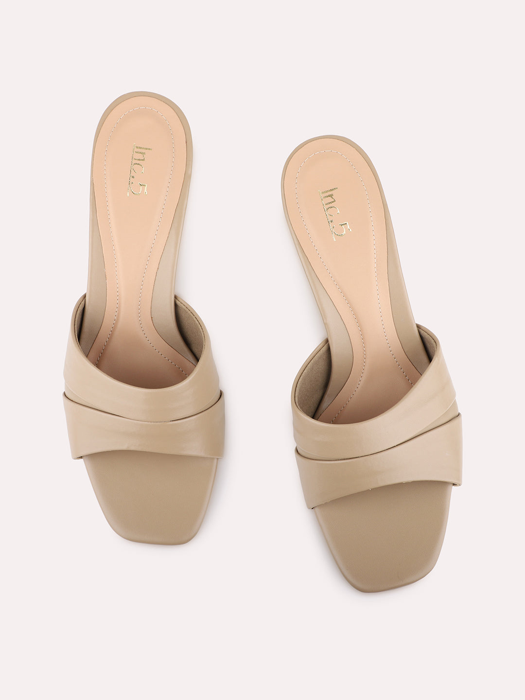 Womens Brown Casual Solid Pattern Square Toe Kitten Heels