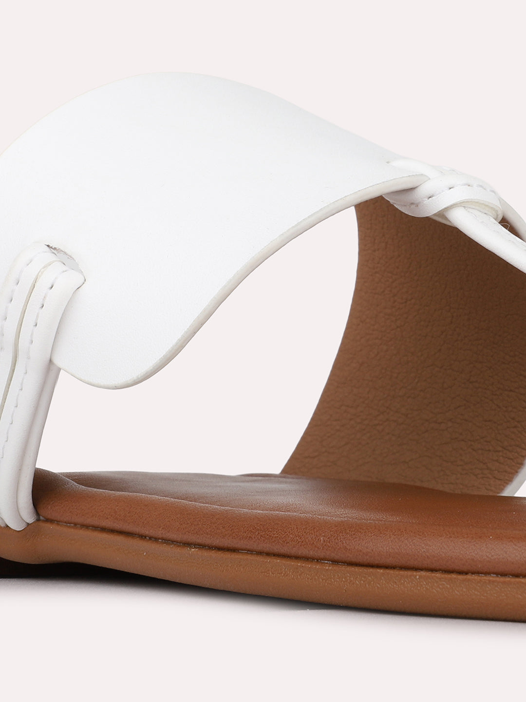 Womens White Casual Solid Pattern One Toe Flats