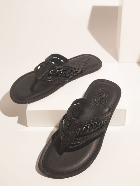 Privo Black Textured Casual Sandal For Men